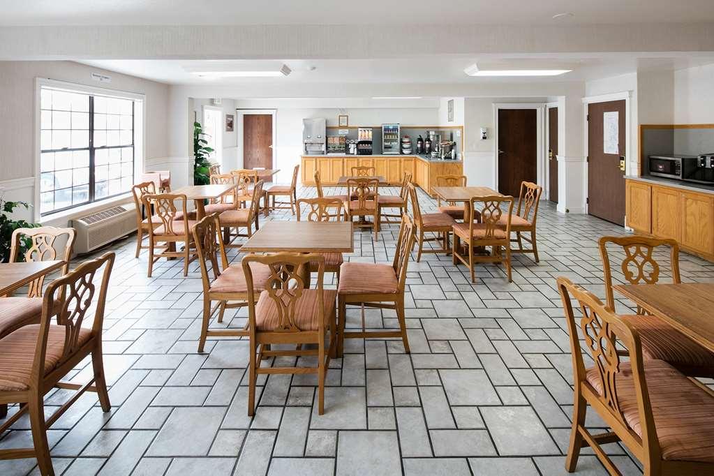 Hotel Red Lion & Auburn